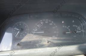 SKZRYNIA СТУПЕНЧАТАЯW TRAFIC 1997 год 1,9 D