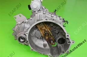 SMART FORTWO КОРОБКА ПЕРЕДАЧ MAN 1.0 A4513700301