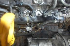 ТОПЛИВНАЯ РАМПА TOYOTA PREVIA 2,0D4D 116KM 2003 год