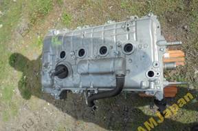 TOYOTA AURIS 13-15r 1.8 HYBRYDA двигатель X2ZR-W22U