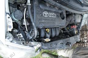 TOYOTA AVENSIS  COROLLA E12 1.8 VVTI  КОРОБКА ПЕРЕДАЧ