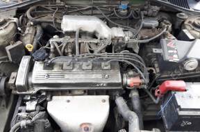 TOYOTA AVENSIS двигатель 1.6 T22