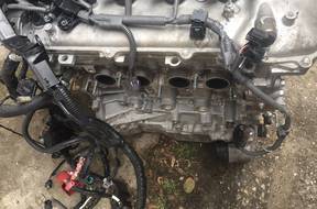 TOYOTA AVENSIS T29 T27 двигатель 1ZR 1.6 B 2015  2016