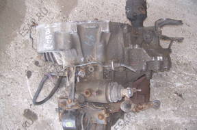 TOYOTA COROLLA E10 КОРОБКА ПЕРЕДАЧW 2.0 D
