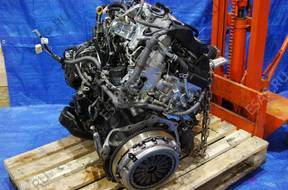 TOYOTA HILUX 2.5 D 15 год, D4D двигатель комплектный