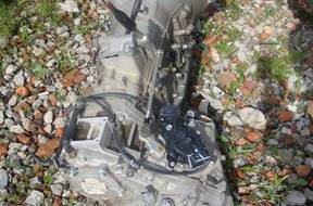 TOYOTA LAND CRUISER 100 2006 год КОРОБКА ПЕРЕДАЧ AUT.4,2td