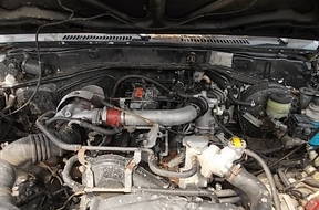 TOYOTA LAND CRUISER LJ70 2.4 TD 2L-T двигатель F-VAT