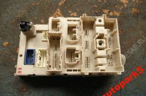 TOYOTA RAV4 2 00-2005 год МОДУЛЬ BSI 82733-42061