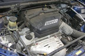 TOYOTA RAV4 2.0 16V двигатель MOTOR 105tys еще на машине
