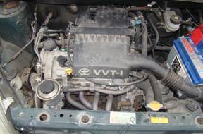 Toyota Yaris 1 двигатель 1,0 wersja Japoska,Czci .