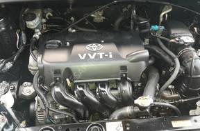 TOYOTA YARIS и 1.5VVTI SPORT двигатель