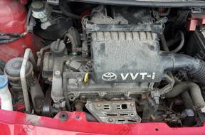 TOYOTA YARIS II 2 двигатель 1.3 VVT-и 2SZ-FE 87kM