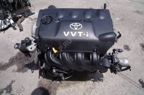 TOYOTA YARIS VERSO 1.3 16V VVTI двигатель 2NZ