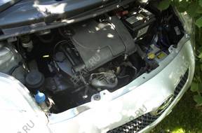 Toyots Yaris II 2006-2012 1.0 БЕНЗИНОВЫЙ КОРОБКА ПЕРЕДАЧw