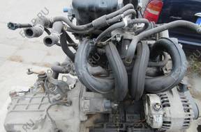TOYTOTA YARIS двигатель комплектный 1.0 E1S-P92 VVT-и