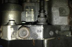 trafic vivaro 01-06 1.9 dci НАСОС 0445010075