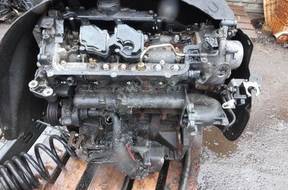 TRAFIC VIVARO 2.0 DCI двигатель M9 год,780 форсунки НАСОС