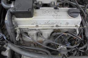 Volkswagen Passat Golf Seat двигатель 2.0  2E