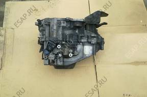 VOLVO V40 S40 1.9 DCI КОРОБКА ПЕРЕДАЧ 2000r 1023678