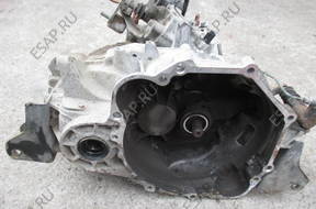 VOLVO V40 S40 КОРОБКА ПЕРЕДАЧ 30613577 F5M42 1.8