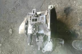 VOYAGER 2.4 16V 2.5TD 96-00 год, КОРОБКА ПЕРЕДАЧ МЕХАНИКА
