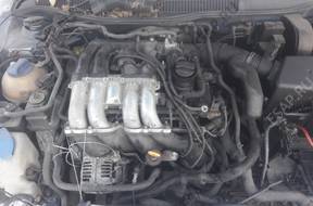 VW AUDI A3 двигатель APG 1.8 5V