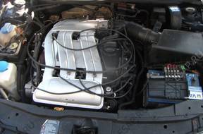 VW BORA KOMBI 2,3B V5 2001 год,.двигатель AGZ