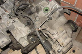 VW Golf 4 1,4 16V КОРОБКА ПЕРЕДАЧw