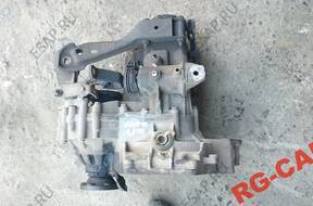 VW GOLF III 1,9 TDI КОРОБКА ПЕРЕДАЧW  KRAKW