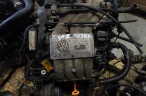 VW GOLF III 1.6 - двигатель комплектный
