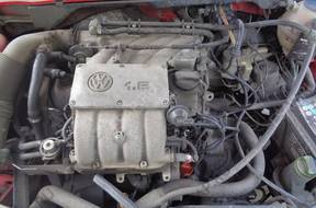VW GOLF III 1.6 КОРОБКА ПЕРЕДАЧW