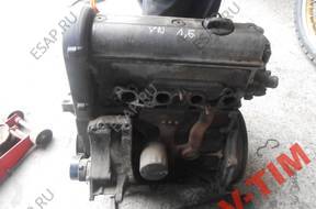 VW GOLF III двигатель 1,6  KRAK