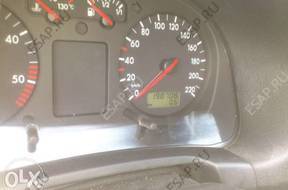 VW Golf IV 1.9 TDI kolor lc6m czci