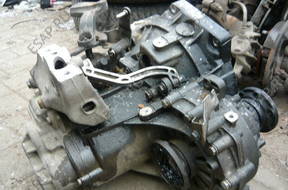 VW Golf V 1,9TDi  КОРОБКА ПЕРЕДАЧw KVW