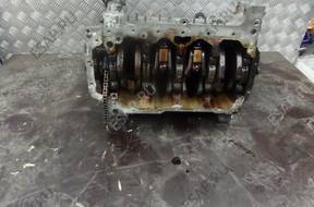 VW Golf V 1.6FSI двигатель BAG