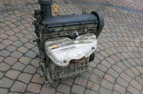 VW NEW BEETLE двигатель 1.6 BFS TOURAN GOLF