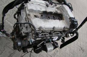 VW NEW BEETLE GOLF IV  2.3 V5 двигатель SEAT LEON AQN