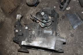 VW PASSAT 1,8   B4 , B3  КОРОБКА ПЕРЕДАЧW CGX
