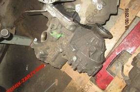 VW PASSAT B3 1.8 КОРОБКА ПЕРЕДАЧW IAYH08SI