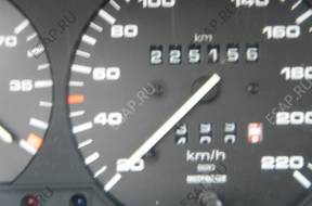 VW PASSAT B3  GOLF III T4 1,9 D 1Y двигатель еще на машине