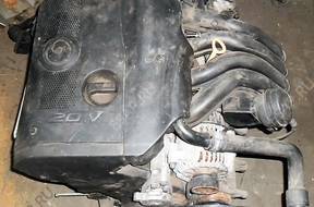 VW PASSAT B5 1.8 двигатель комплектный ADR