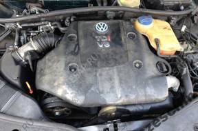 VW PASSAT B5 двигатель комплектный 2.5TDI AFB VAT