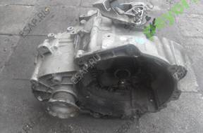 VW PASSAT B6  2.0 TDI КОРОБКА ПЕРЕДАЧ  6 KDN