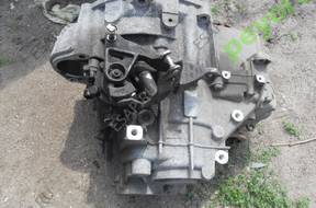 VW PASSAT B6  2.0 TDI КОРОБКА ПЕРЕДАЧ  6 KDN