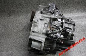 VW PASSAT B6 2.0TDI КОРОБКА ПЕРЕДАЧ МЕХАНИЧЕСКАЯ 6-СТУПЕНЧАТАЯW HDU