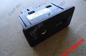VW PASSAT B8  GNIAZDO USB 5G0035222F  JAK