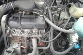 VW PASSAT двигатель 1.8 KAT,  OGLNE