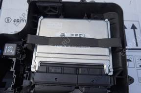 VW PASSAT LIFT 2.0 БЛОК УПРАВЛЕНИЯ ДВИГАТЕЛЕМ 3B0907557 год,