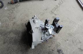 VW POLO 1.O MPI КОРОБКА ПЕРЕДАЧW QAE