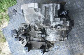 VW POLO 2005 год 1.4  КОРОБКА ПЕРЕДАЧ АВТОМАТИЧЕСКАЯ 001321107B